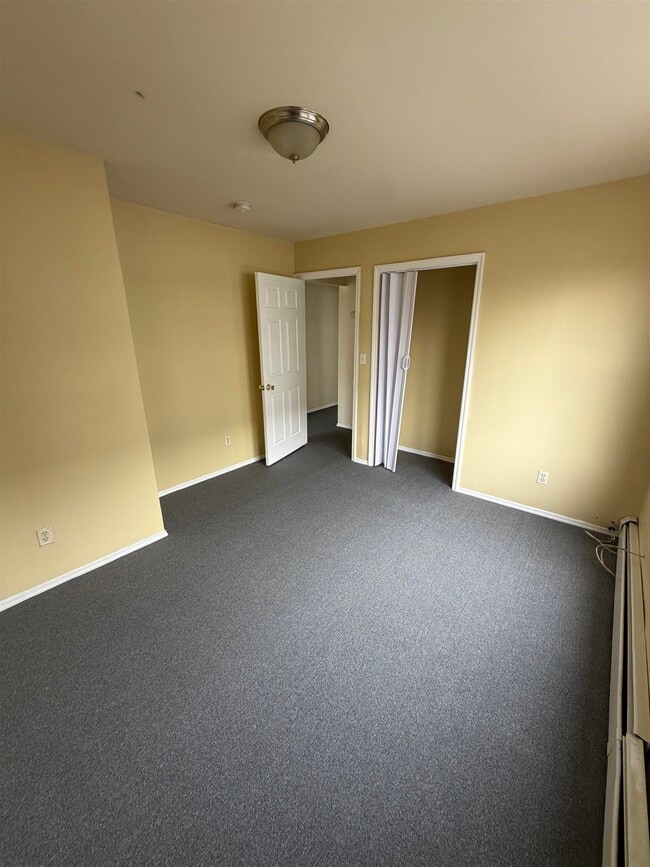 Building Photo - 172-174-174 Carroll St