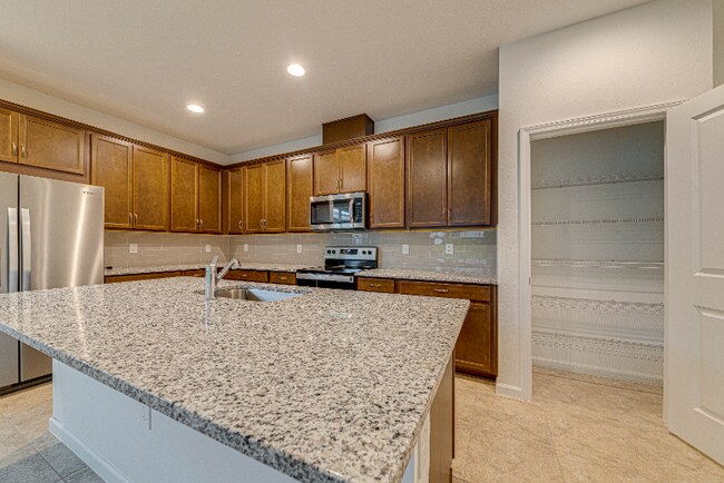 Building Photo - 4458 Davos Dr