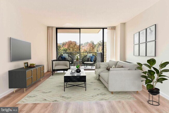 Building Photo - 4600 S Four Mile Run Dr