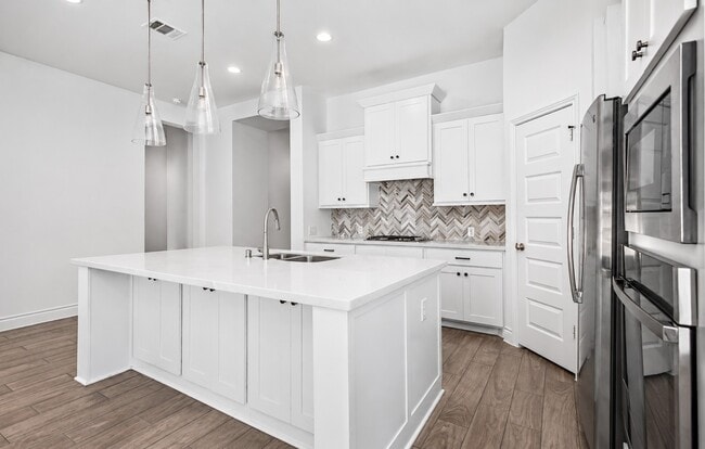Building Photo - 126 Canary Island Cir