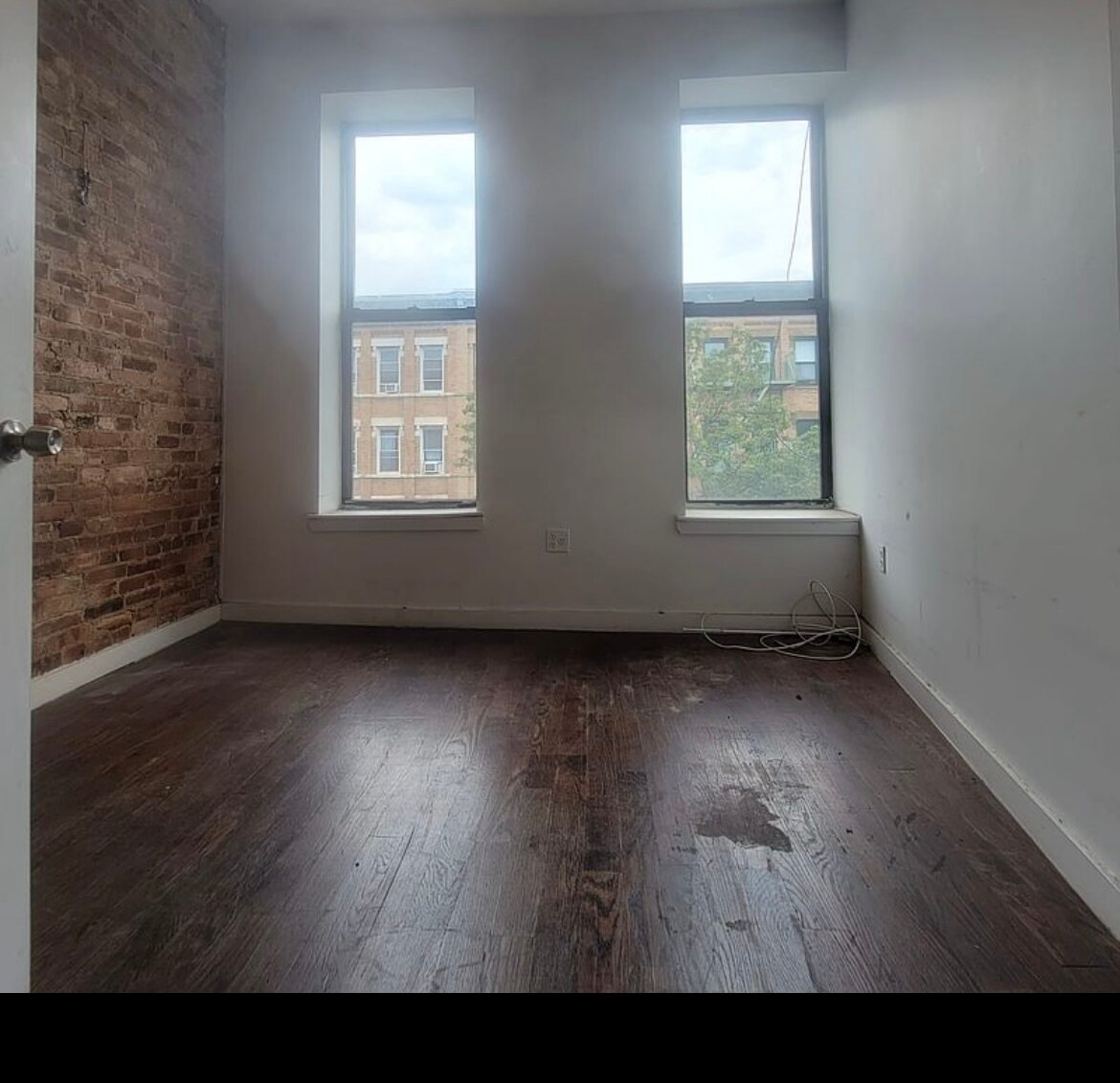 Building Photo - 308 Tompkins Ave