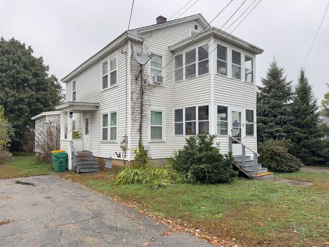 Building Photo - 9 Furbush St