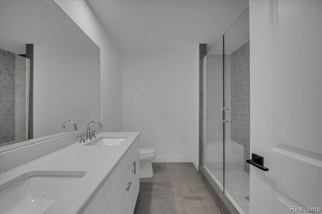 Building Photo - 10790 Barrett