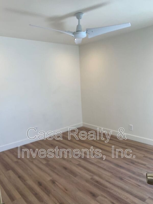 Building Photo - 3371 E Andy St