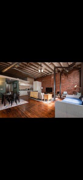 Building Photo - 430 S Campbell Ave