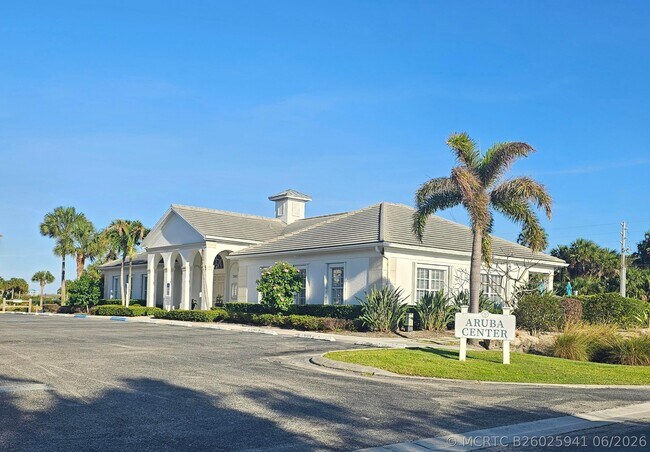 Building Photo - 2400 S Ocean Dr