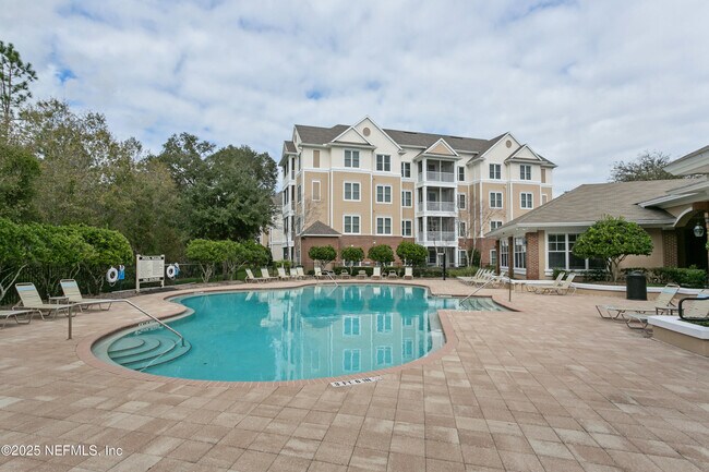Building Photo - 13364 Beach Blvd
