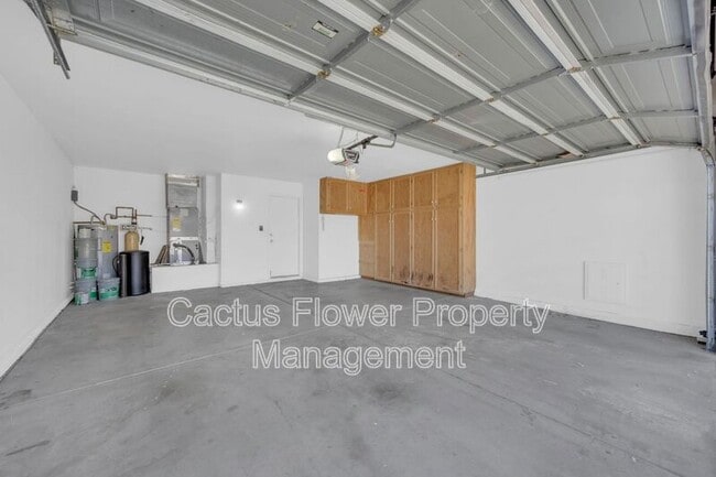 Building Photo - 4636 E White Aster St