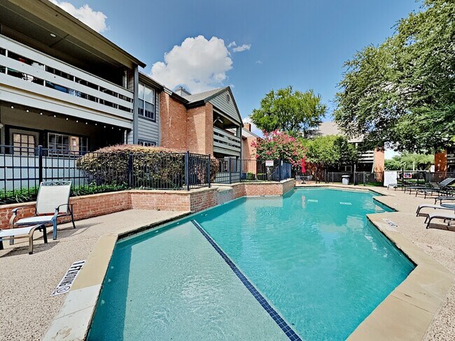 Building Photo - 3401 Monticello Park Pl