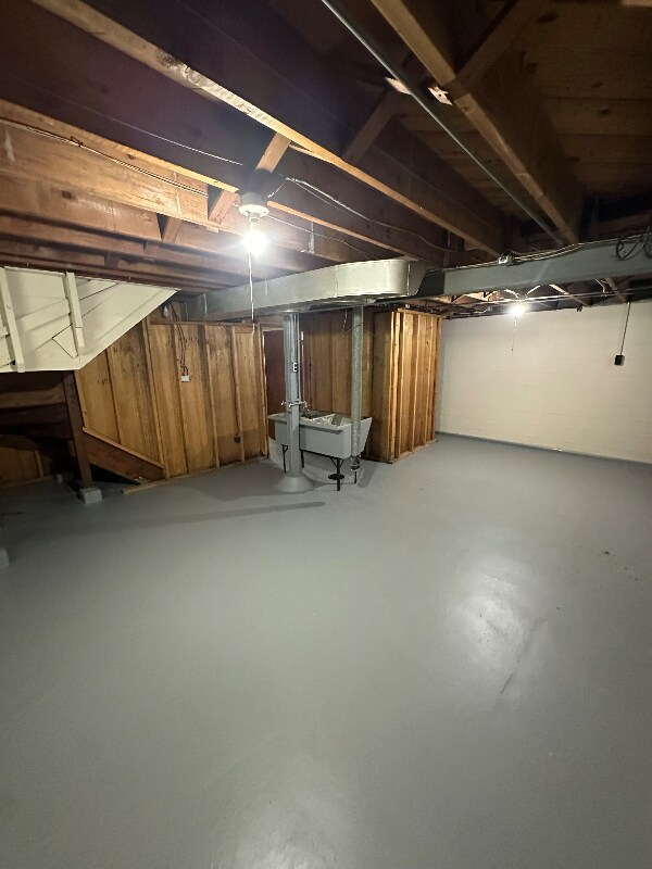 Building Photo - 1652 Grape Ave