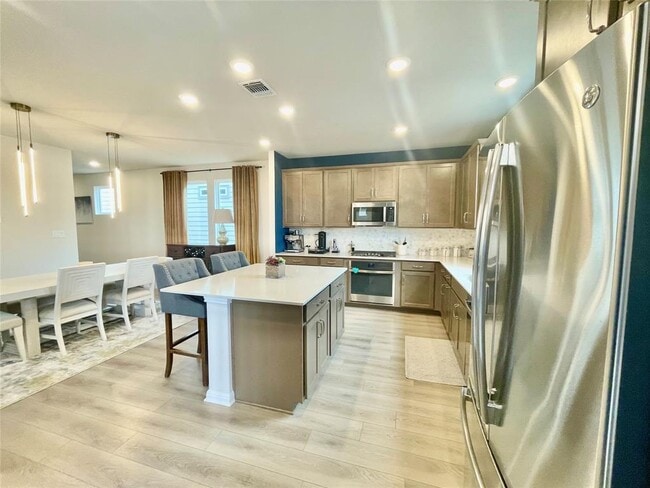 Building Photo - 232 Denali Wy