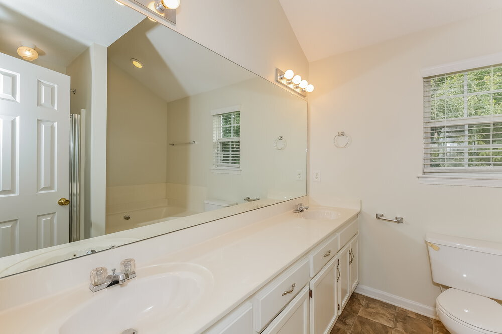 Building Photo - 7526 Fallow Ln