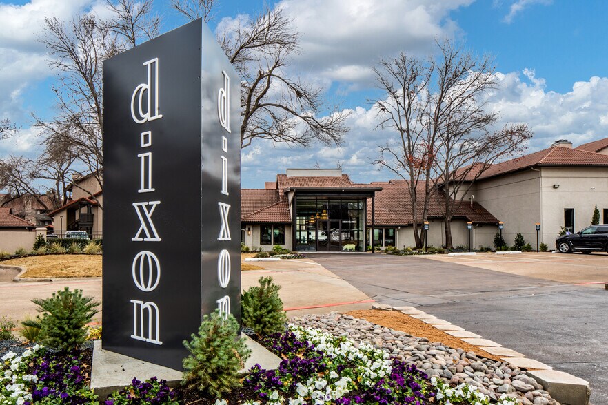 Dixon at Stonegate 2501 Oak Hill Cir Fort Worth TX 76109 Apartment Finder