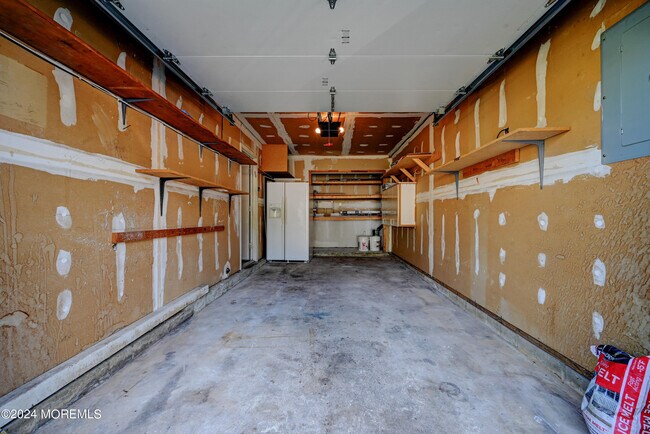 Building Photo - 44 Mariners Cove