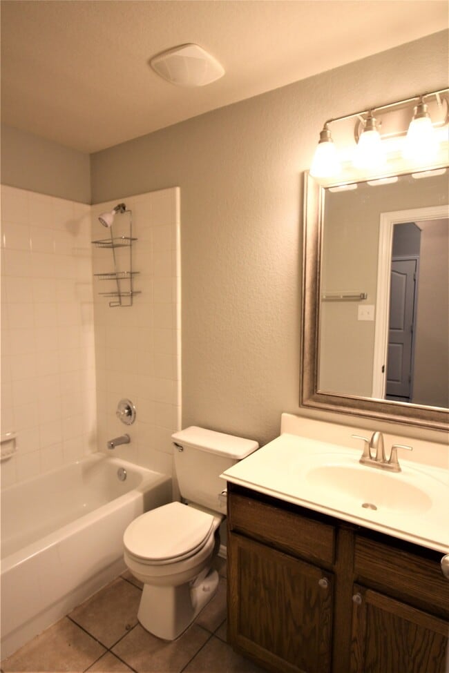 Building Photo - 4614 Brazos Bend Dr