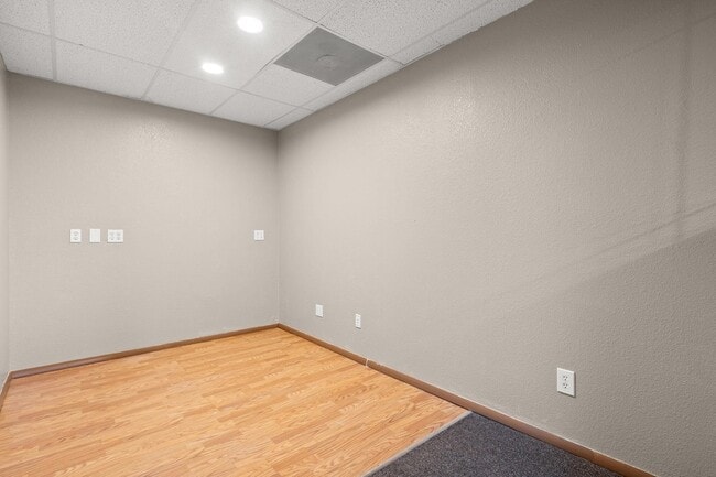 Building Photo - 1 Woodland Ave