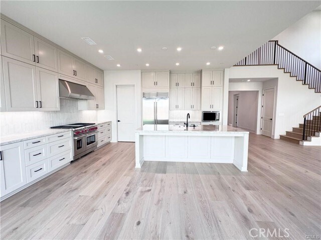 Building Photo - 121 Bozeman