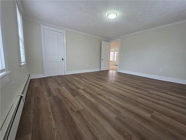 Building Photo - 354 Old Boston Neck Rd