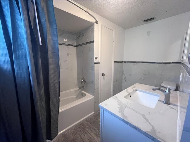 Building Photo - 13632 Stacey Dr