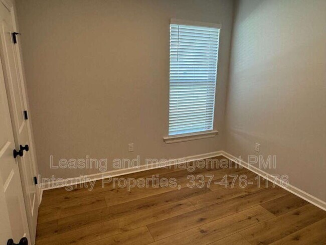 Building Photo - 213 Tatum Ln