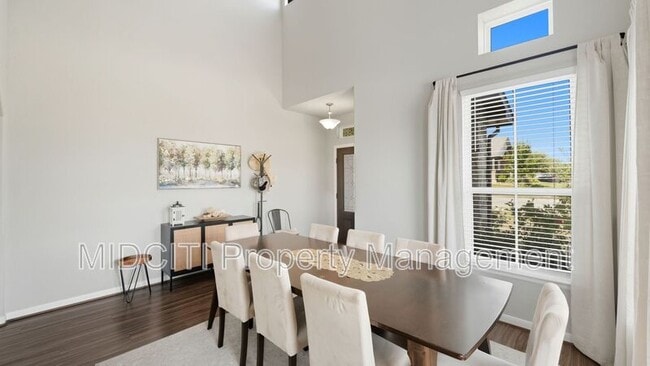 Building Photo - 6370 Tarrant Hl