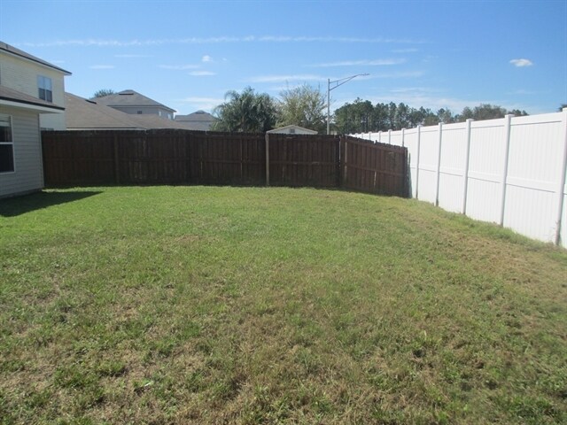 Building Photo - 9177 Prosperity Lake Dr