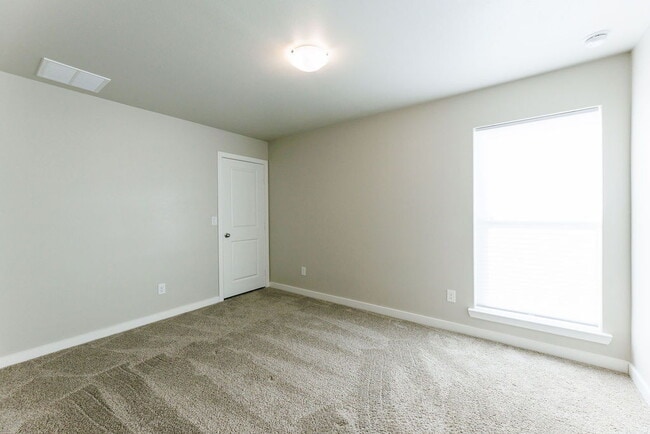 Building Photo - Beautiful 3 Bedroom 2 Bath Home in Frenship ISD!