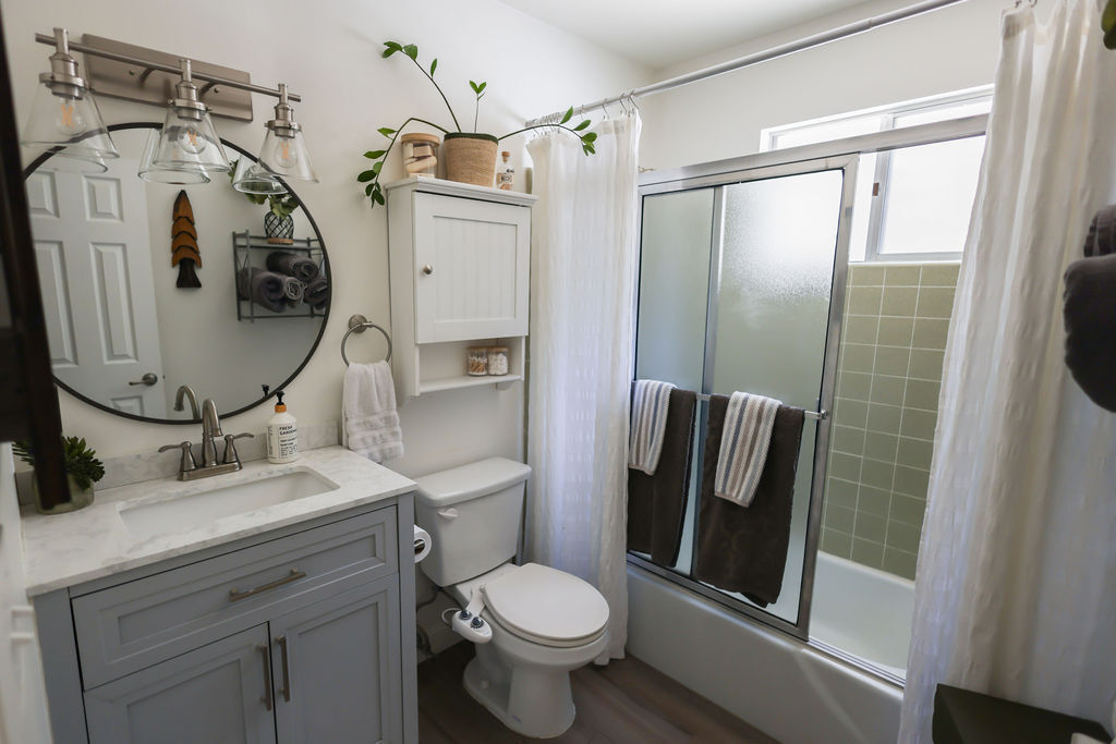 Downstairs Bathroom - 28606 Saginaw Ct