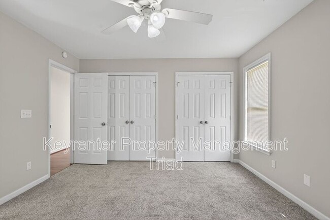 Building Photo - 701 Ashcroft Rd