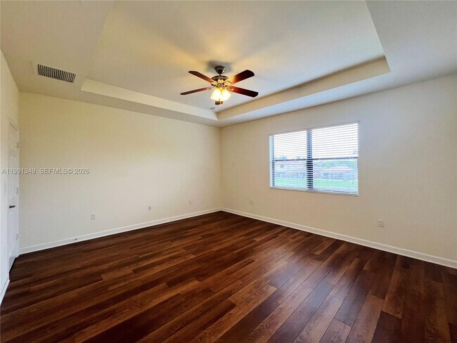 Building Photo - 422 SE 34th Terrace