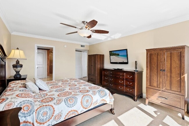 Building Photo - 3850 Galt Ocean Dr