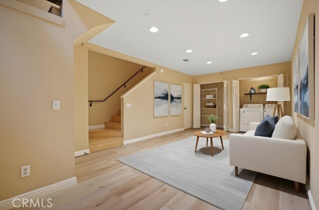 Building Photo - 500 E Del Mar Blvd