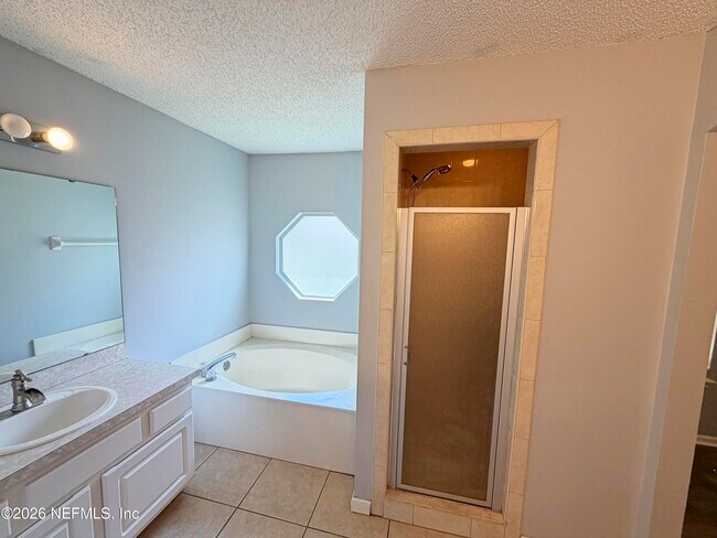 Building Photo - 4271 Hanging Moss Dr