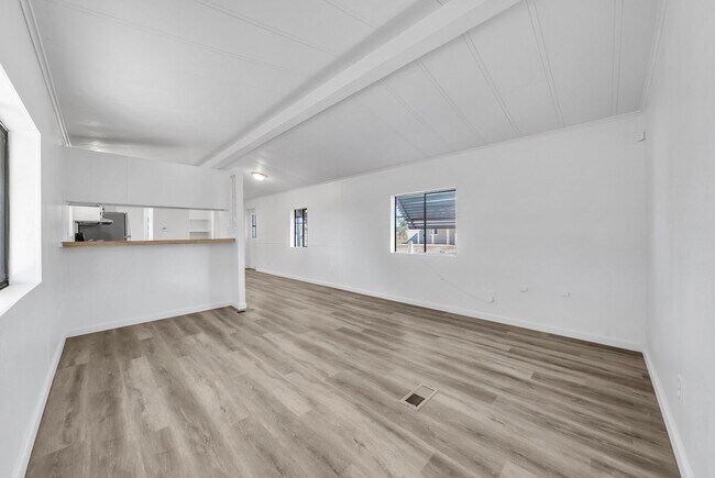 Building Photo - 22450 Norris Ln