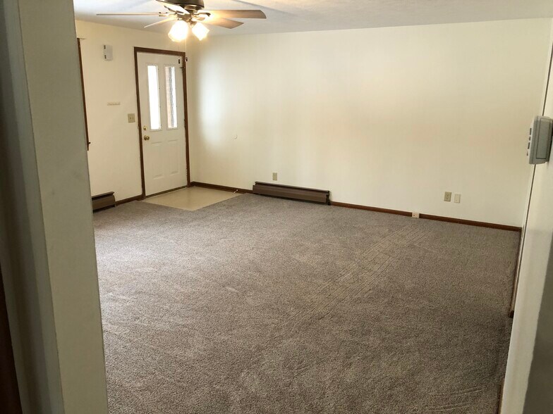 Living Room - 36287 Behm Dr