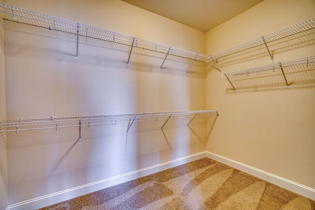 Building Photo - Lincoln Park Subdivision, Taylors - 3BR, 2...