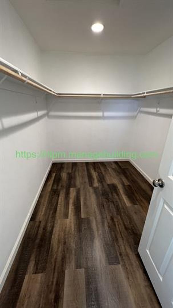 Building Photo - 13328 Hyacinth Ct