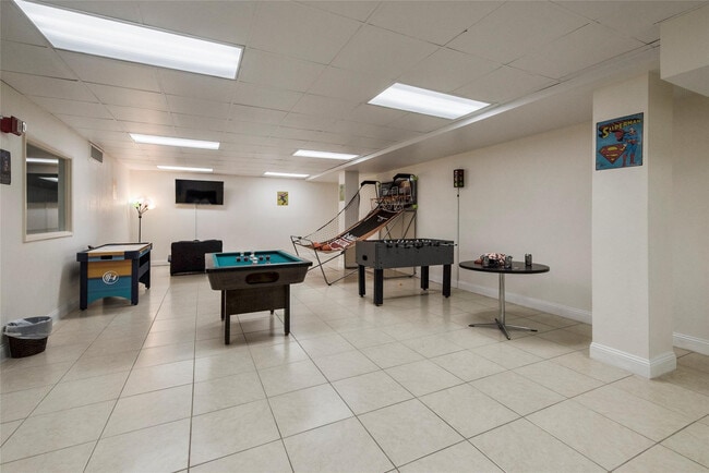 Building Photo - 111 Briny Ave