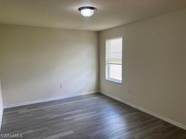 Building Photo - 10329 Canal Brook Ln