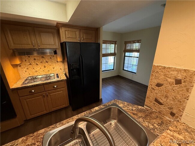 Building Photo - 3632 N Honeylocust Dr