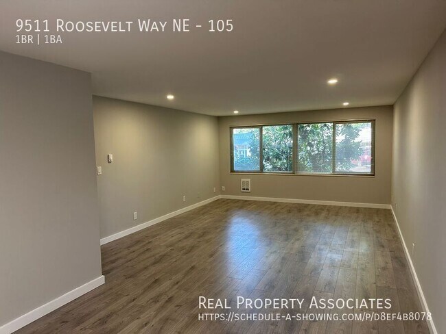 Building Photo - 9511 Roosevelt Way NE