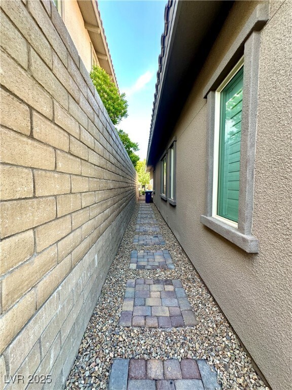 Building Photo - 11857 Albissola Ave