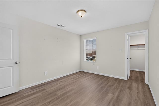 Building Photo - 702 Camden Dr