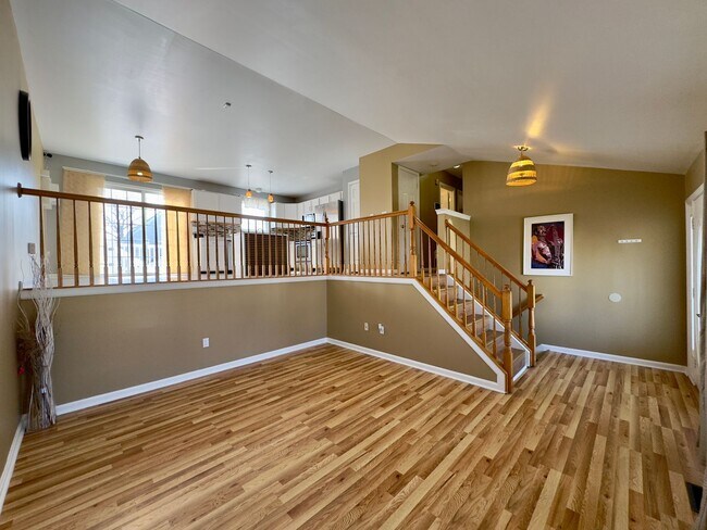 Building Photo - Charming 4 Bedroom/3 Bathroom Home with 2-Car Garage and Large Backyard in Middle River, MD!