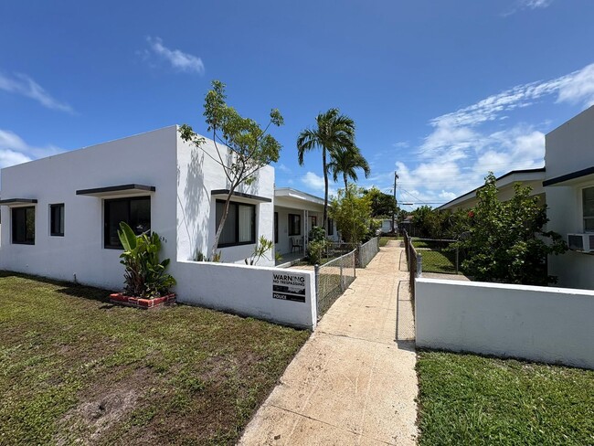 Building Photo - 650 83rd St