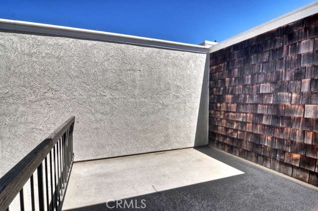 Building Photo - 15 Grenache