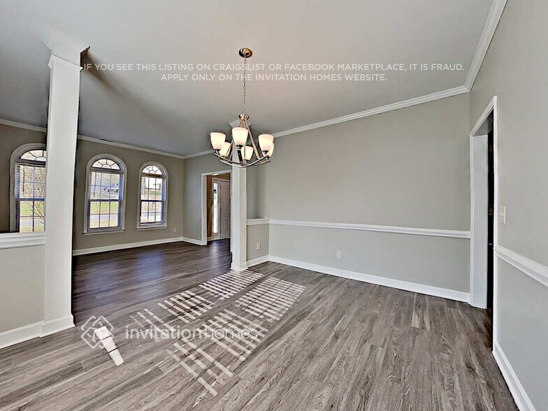 Building Photo - 1600 Stoney Creek Ln