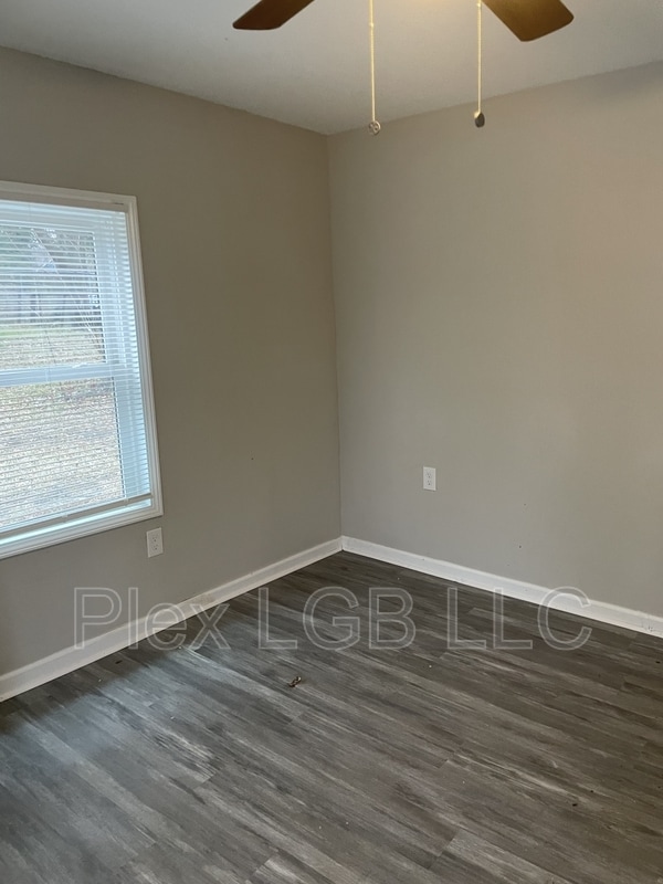 Building Photo - 314 McCall St