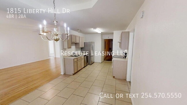 Building Photo - 1815 Liberty Hill Dr