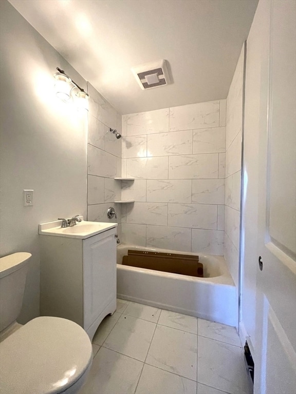 Building Photo - 580 Salem St